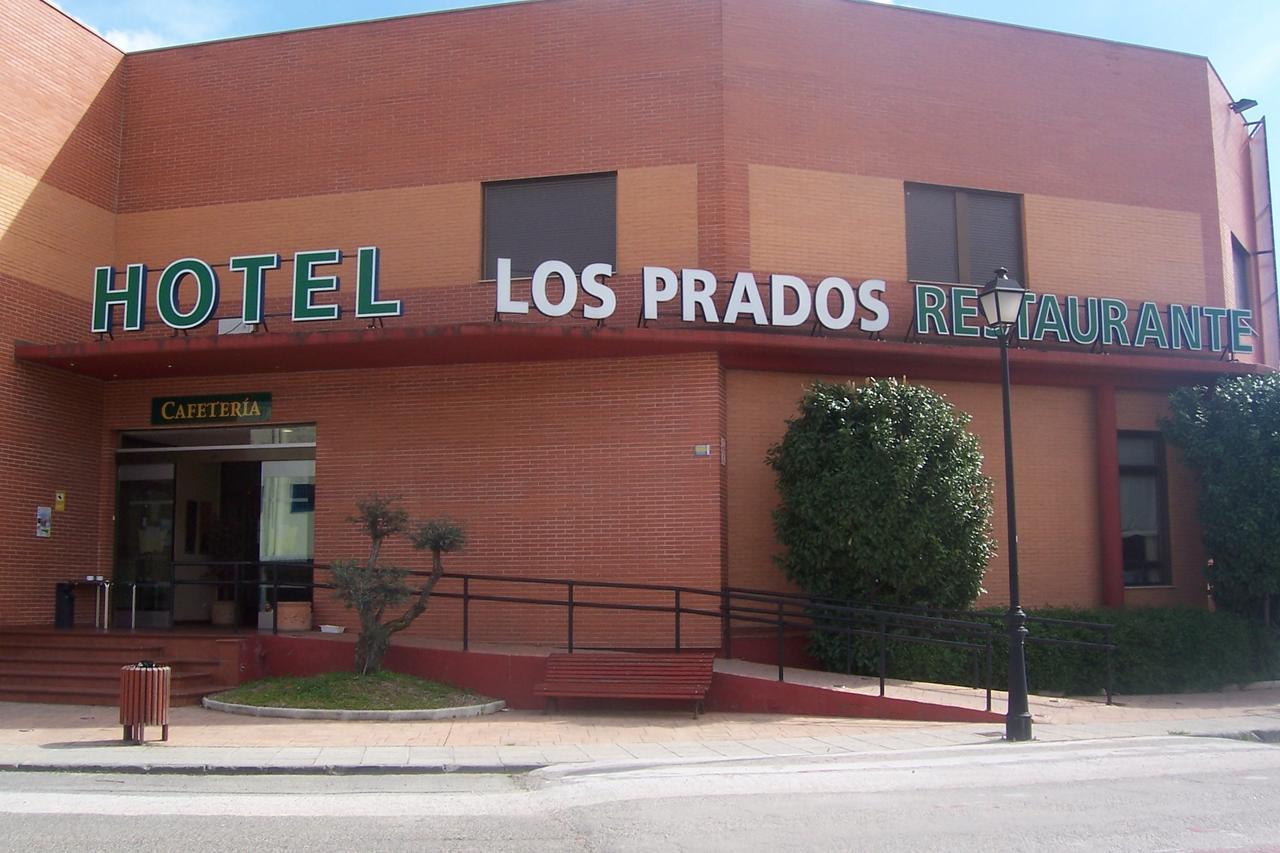 Hotel Restaurante Los Prados Loeches Exteriér fotografie