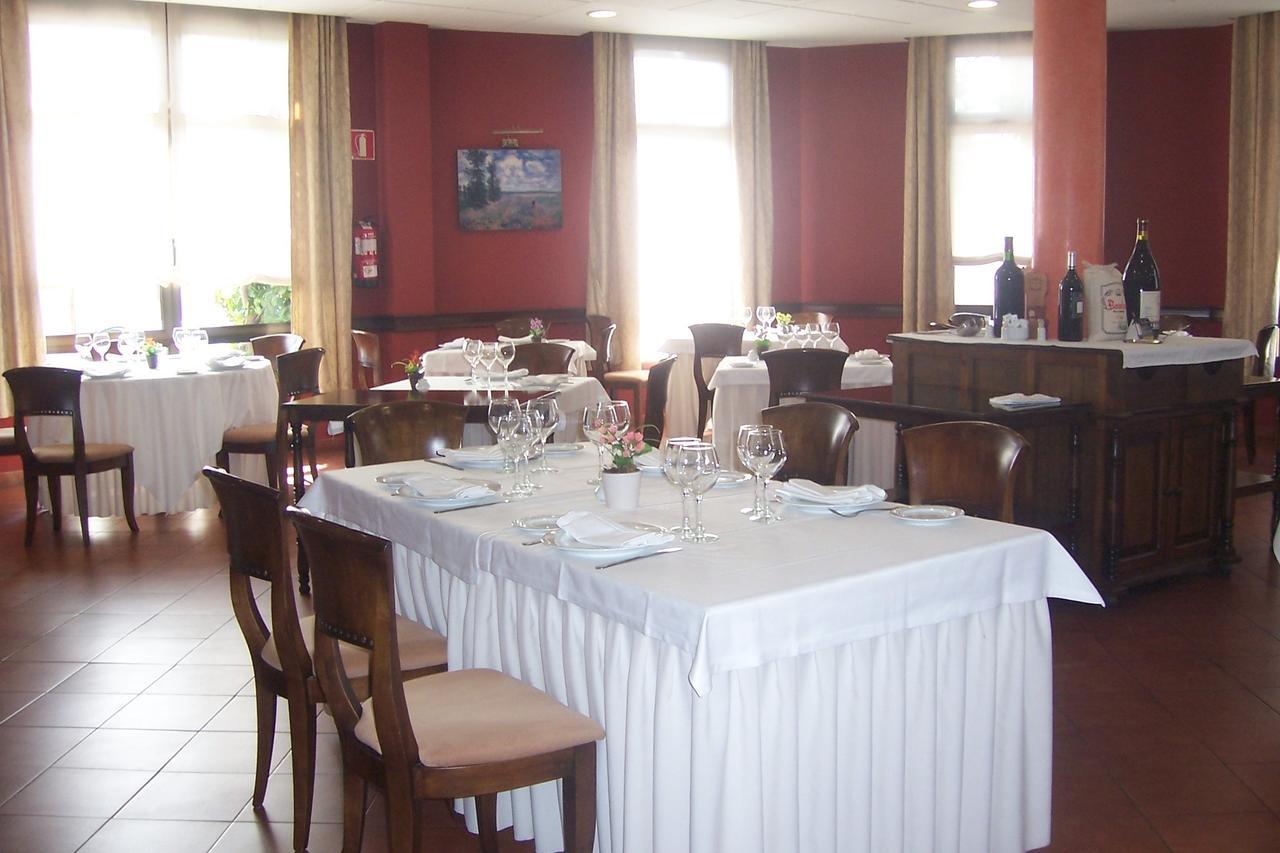 Hotel Restaurante Los Prados Loeches Exteriér fotografie