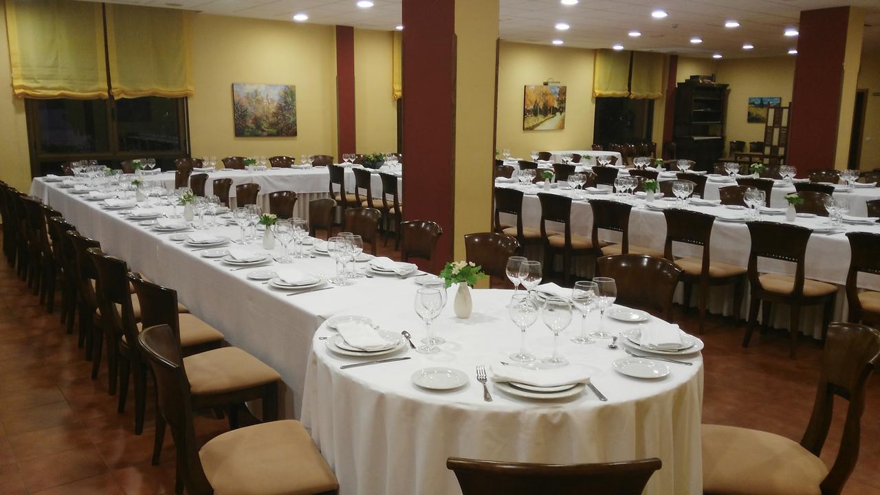 Hotel Restaurante Los Prados Loeches Exteriér fotografie